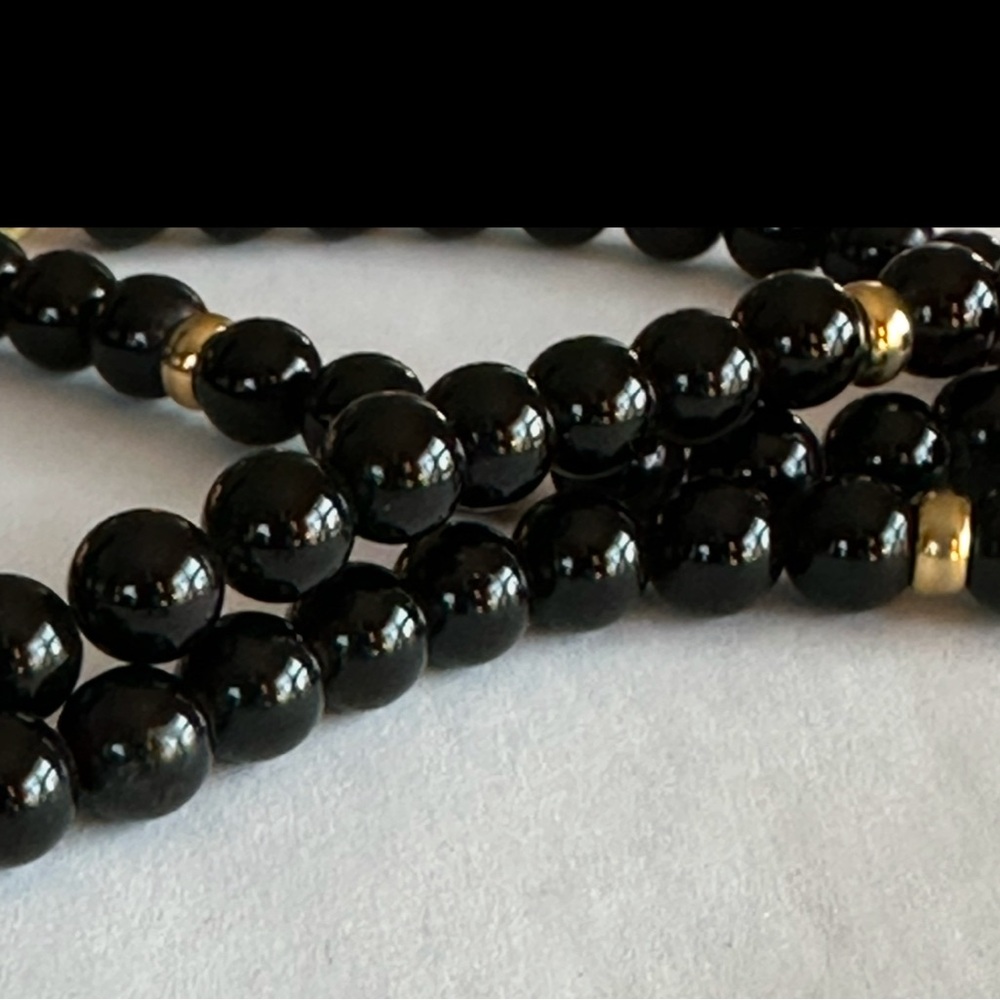 Vintage NAPIER Black Lucite Beaded Necklace w Black Enamel & Gold Tone Accents - Picture 4 of 7